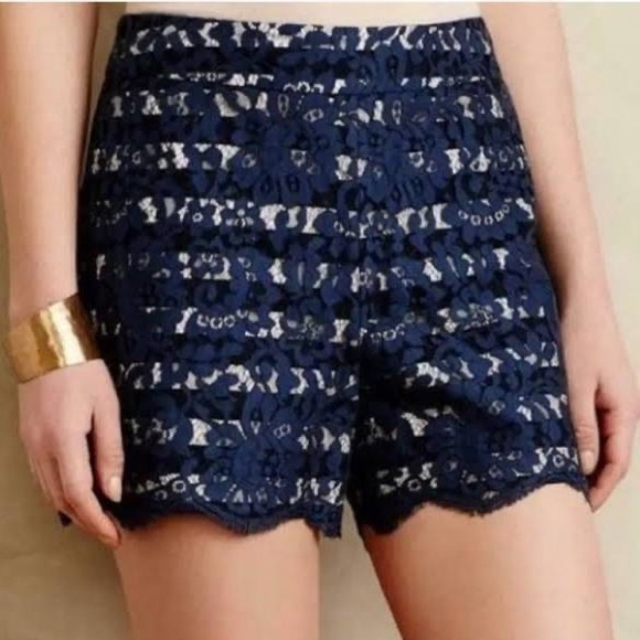 Anthropologie Cartonnier Scalloped Hem stripe/lace mix short navy 00 PETITE - Picture 2 of 4